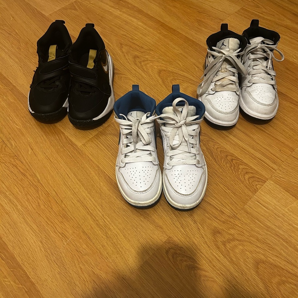 Nike Kids Sneakers Bundle